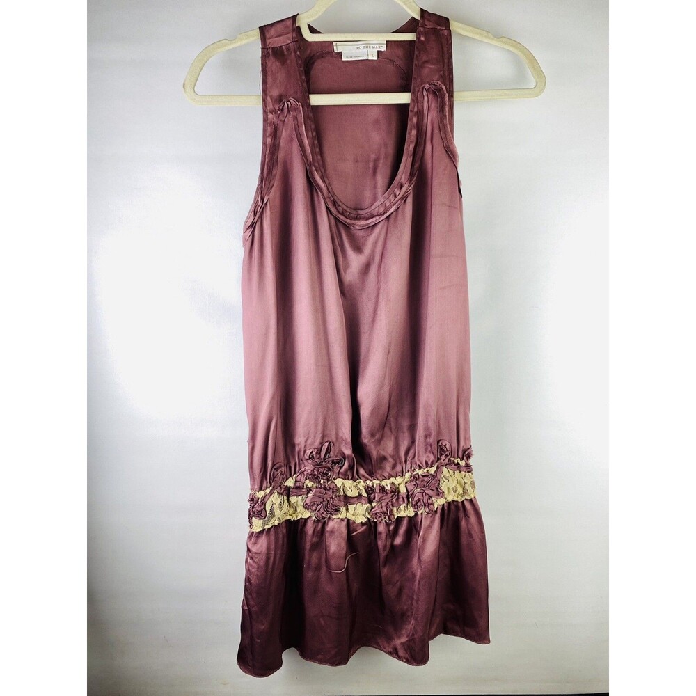 TO THE MAX Womens Purple Plum Ruffle & Lace Sleeveless Top Size Large?